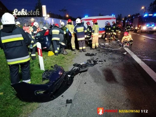 Wypadek w Jerzmanowicach. Zdjęcie dzięki uprzejmości serwisu Powiat Krakowski 112