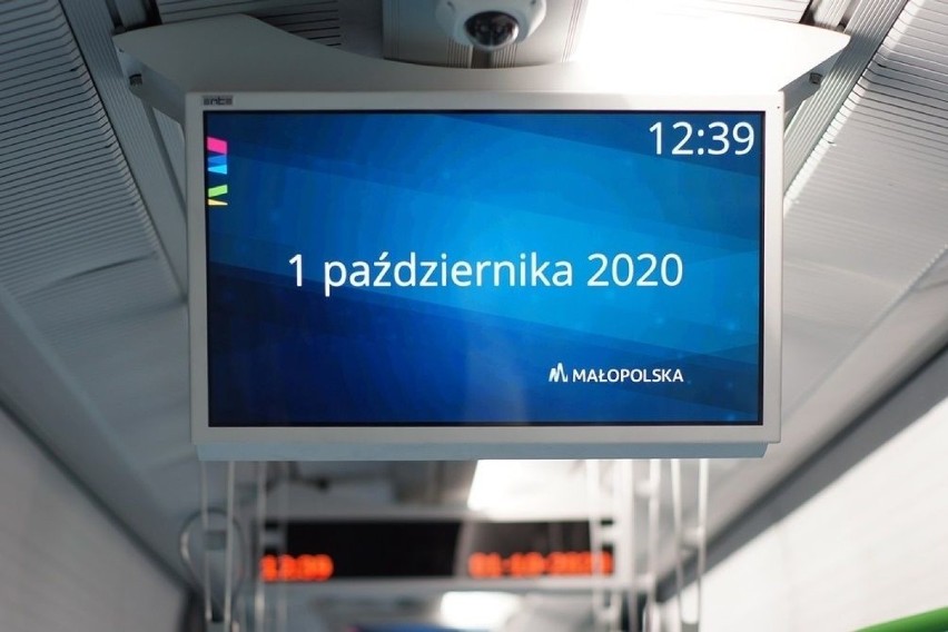 Koleje Małopolskie będą wozić pasażerów nowymi pociągami. Pierwszy jest już gotowy