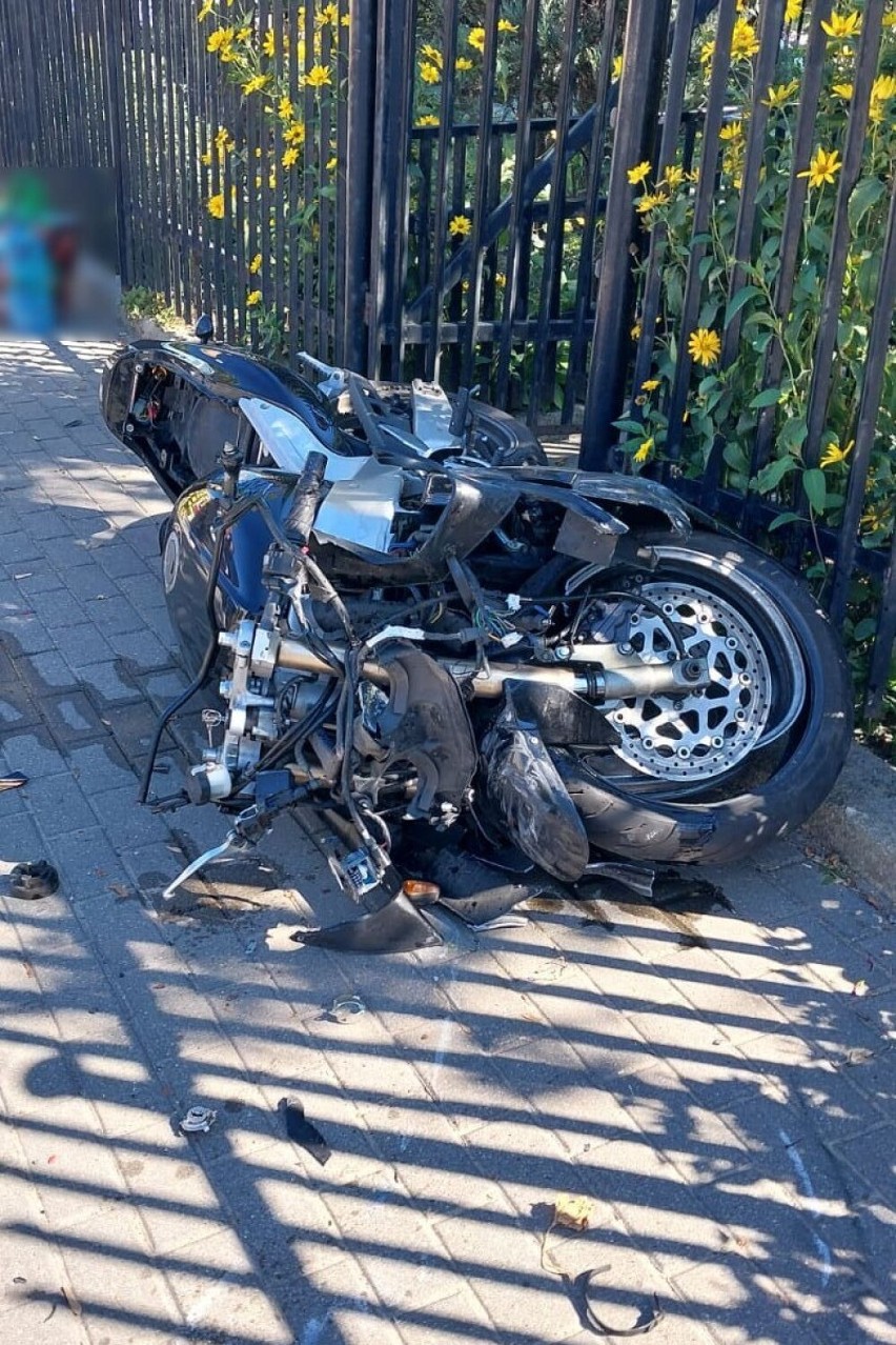 Do poważnego wypadku z udziałem motocyklisty doszło w...
