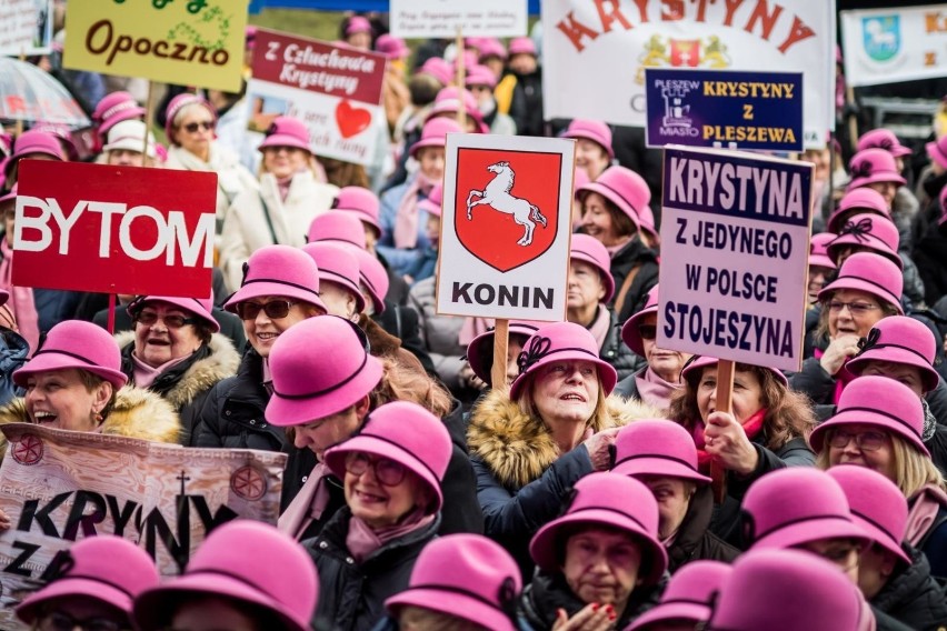 "Hej, hej Krystyny mamy imieniny, więc śpiewajmy dziś, bo to...