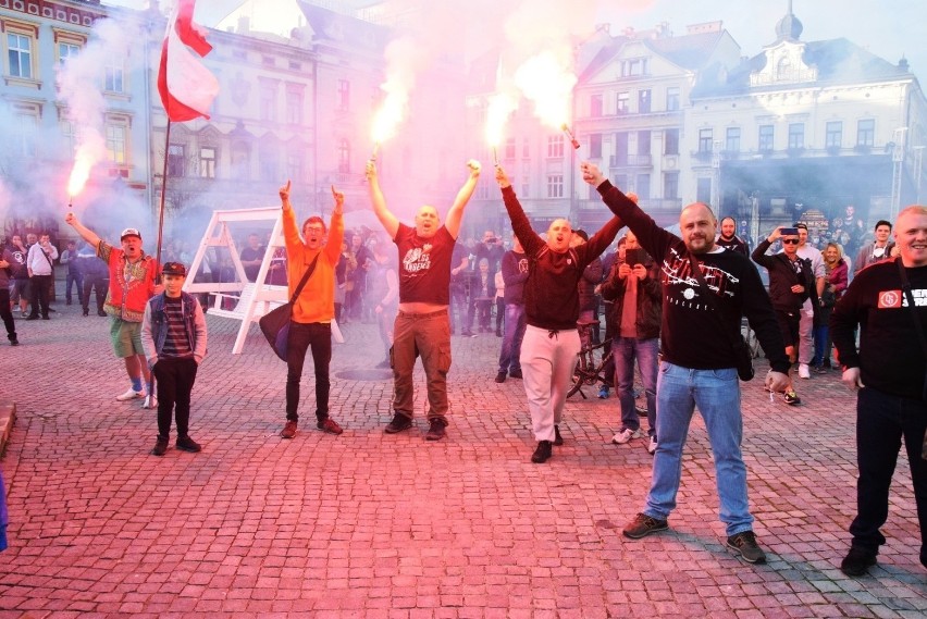 Jan Błachowicz został w rodzinnym Cieszynie powitany z...