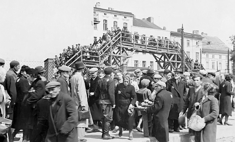 8 lutego 1940 – Zostało utworzone getto w Łodzi.
