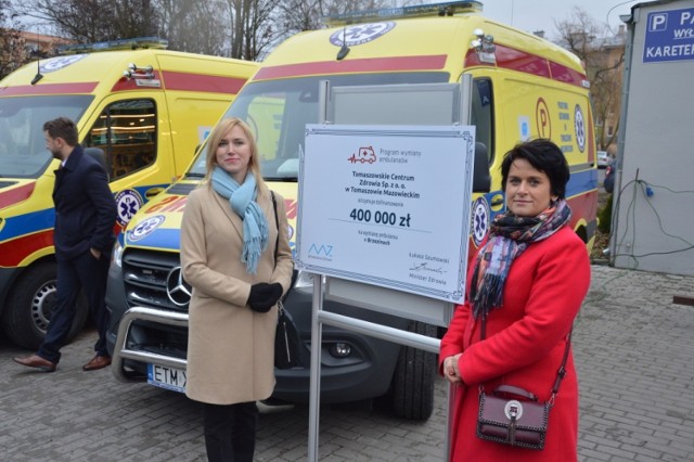 Nowoczesne ambulanse trafią do gminy Rzeczyca i Brzezin