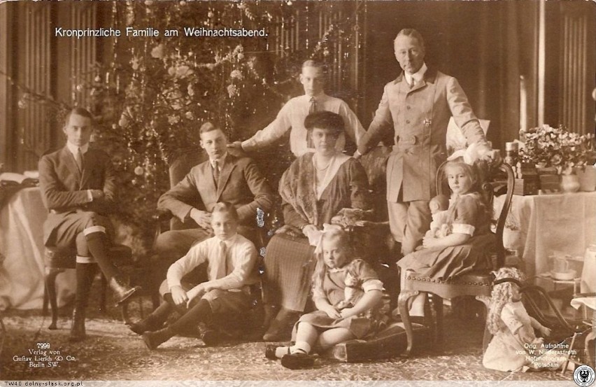 Rodzina książęca w oleśnickim zamku w czasie świąt Bożego...