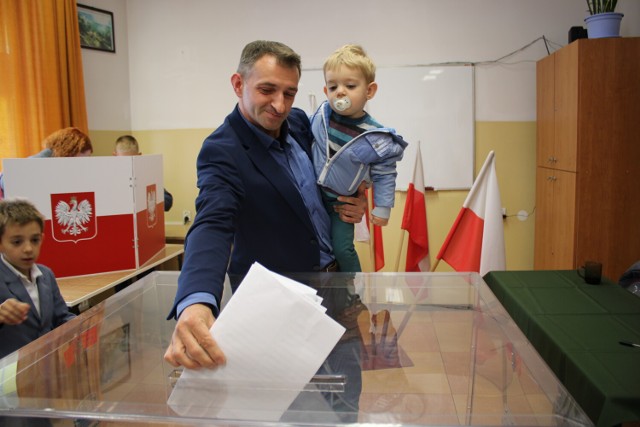 Tomasz Szczepanik startował z listy Koalicyjnego Komitetu Wyborczego Trzecia Droga Polska 2050