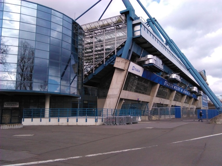 Kraków. Na stadionie Wisły powstaną biura i sklepy     