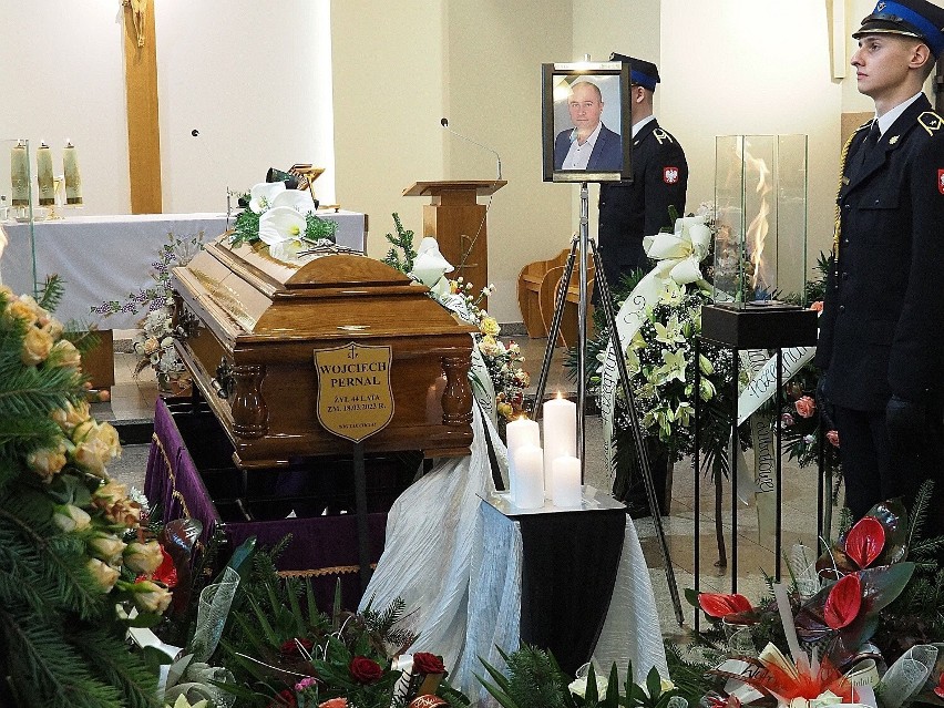 Na pogrzeb młodszego brygadiera Wojciecha Pernala przyszły...
