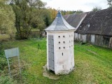 Wyjątkowa historia zabytkowego gołębnika w Różance. Odrestaurowany obiekt otrzymał Dolnośląski Laur Konserwatorski