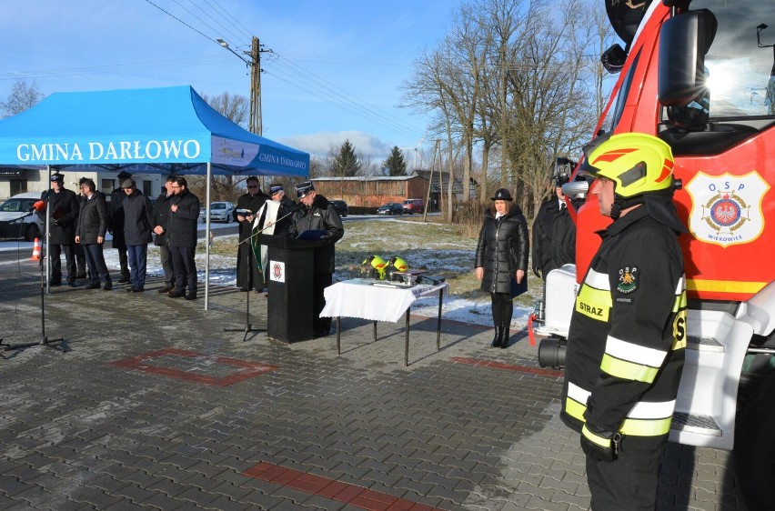 OSP Wiekowice z nowym wozem strażackim [zdjęcia] 