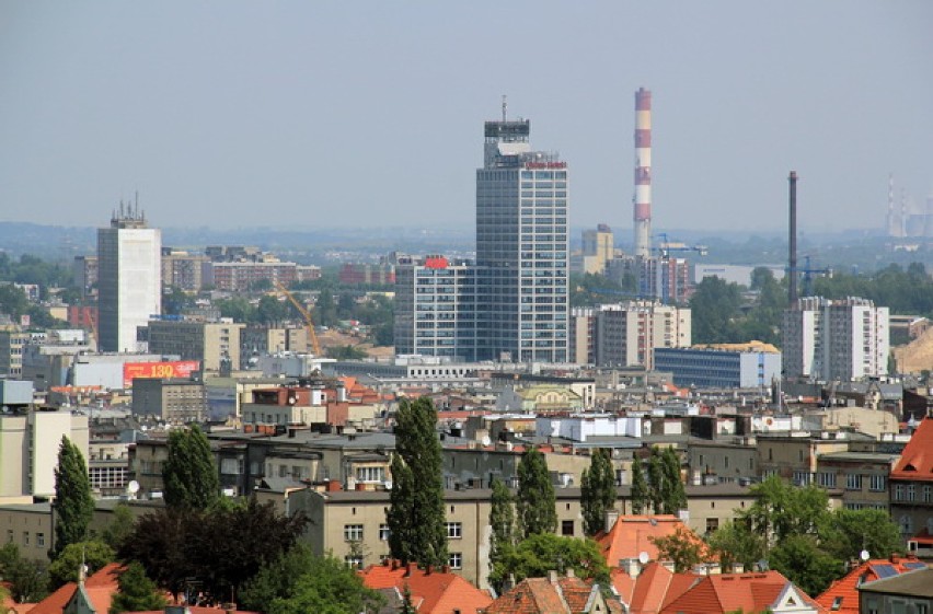 Widok z wieży spadochronowej w Katowicach
