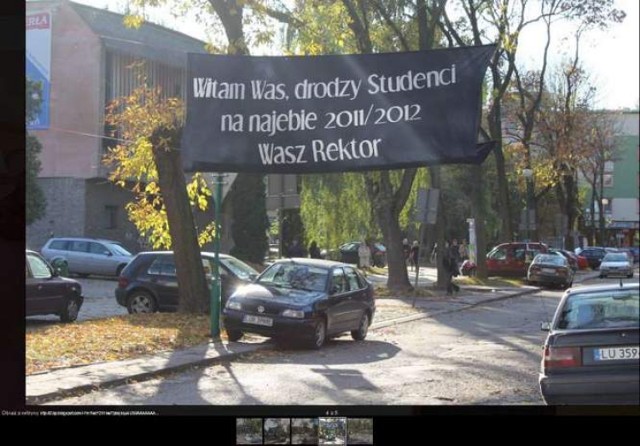Baner o treści "Witam Was, drodzy Studenci na naje*** 2011/2012. ...
