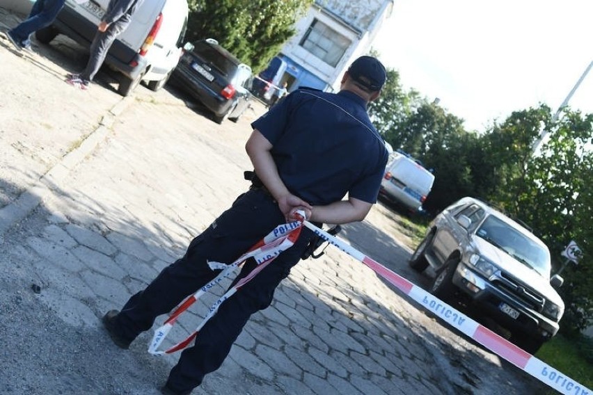 Sprawą policjantów zajmowała się Prokuratura Okręgowa w...