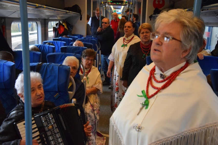 Złoty Pociąg dojechał z Katowic do Kluczborka. Codzienne połączenie rusza 15 grudnia ZDJĘCIA