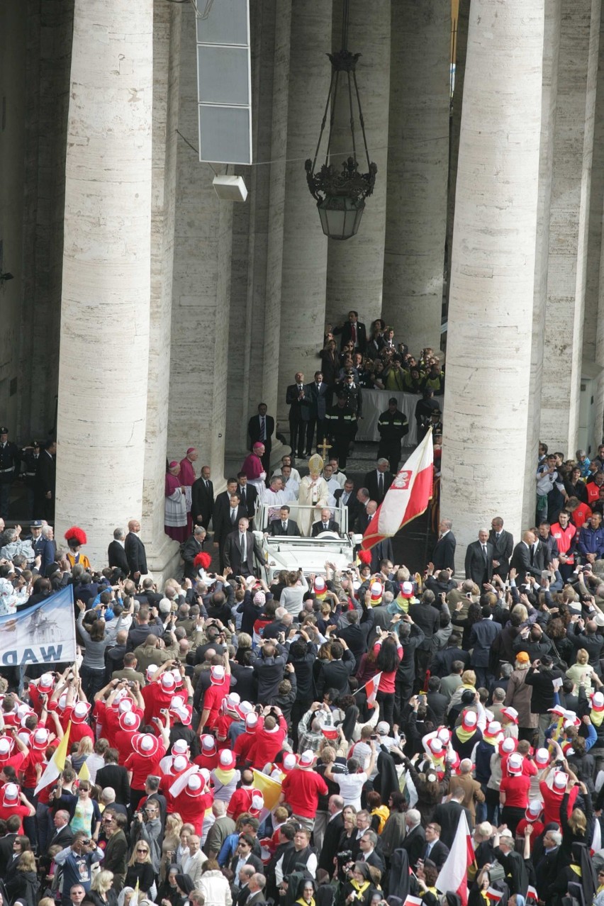 Tak wyglądał Rzym w czasie mszy beatyfikacyjnej Jana Pawła II [ZDJĘCIA]