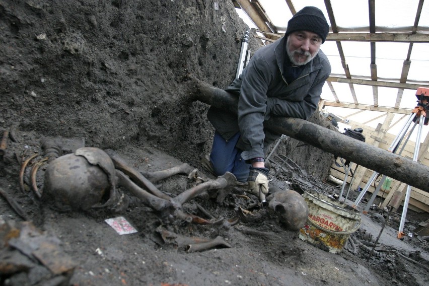 Prace archeologiczne w 2007 roku na terenie klasztoru...