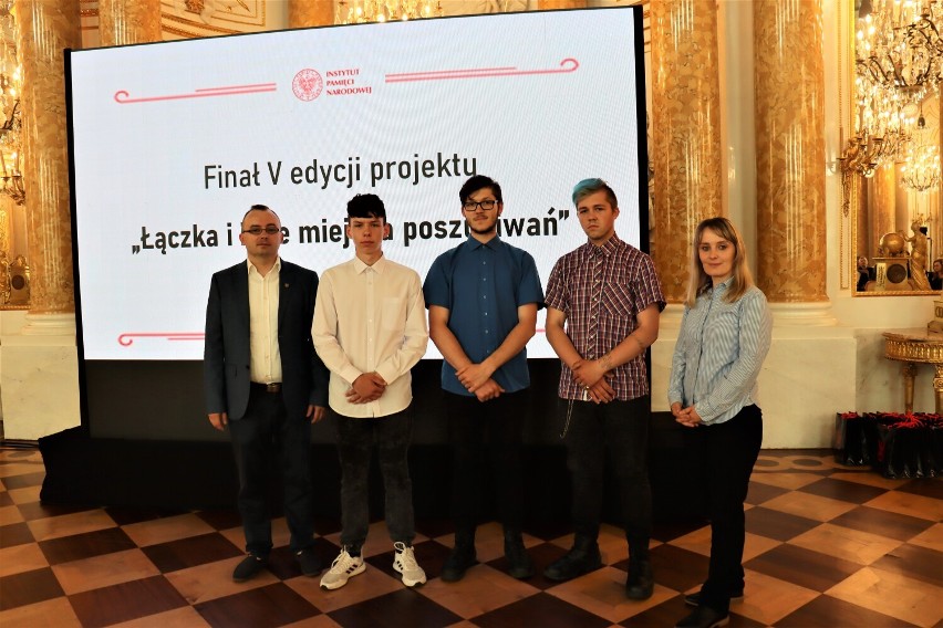 Malbork. W konkursie filmowym IPN młodzi podopieczni PCPR znaleźli się w ścisłym finale. Gala odbyła się w Zamku Królewskim w Warszawie