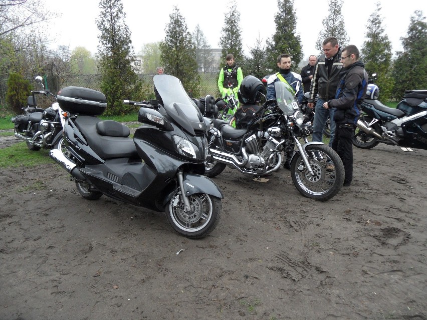 Tarnowskie Góry: Otwarcie sezonu motocyklowego 2013 w Klubie 22 [ZDJĘCIA, WIDEO]