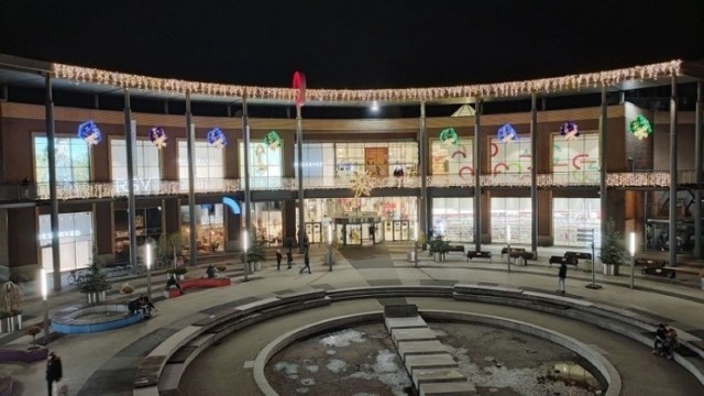 Centrum Handlowe Pogoria zaprasza na spotkania z Mikołajem i liczne, ciekawe atrakcje 

Zobacz kolejne zdjęcia/plansze. Przesuwaj zdjęcia w prawo - naciśnij strzałkę lub przycisk NASTĘPNE