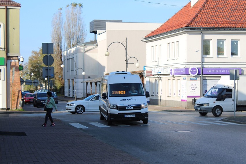 Komunikacja miejska w gminie Wieluń z nowym przewoźnikiem. Nowe tabliczki z rozkładami będą dopiero w przyszłym tygodniu