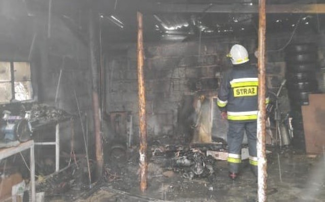 Pożar garażu w Malankowie. Działały OSP Lisewo, OSP Pniewite i JRG Chełmno