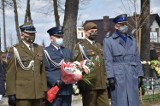 Malbork. 81 rocznica zbrodni katyńskiej [ZDJĘCIA]. Upamiętnili ofiary ludobójstwa i katastrofy smoleńskiej
