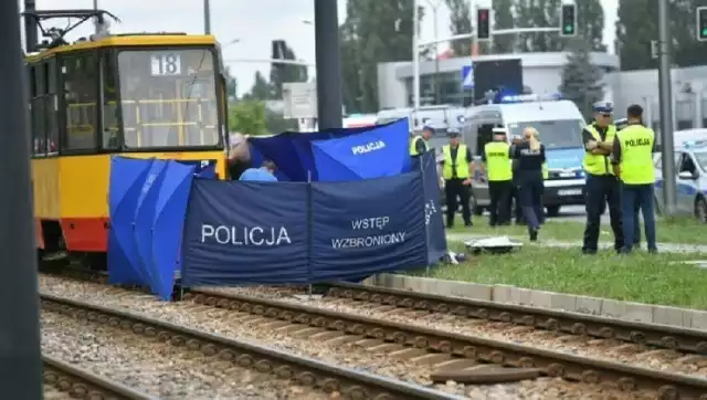 W poniedziałek, 13 maja w Sądzie Rejonowym Warszawa Praga-Północ odbyła się druga rozprawa w sprawie tragicznego wypadku, w którym w sierpniu 2022 roku zginął czteroletni chłopiec ciągnięty przez tramwaj.