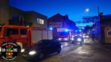 Pożar w budynku wielorodzinnym w Opalenicy. Interweniowało 5 zastępów strażaków! [ZDJĘCIA]