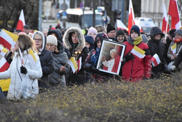 Marsz Papieski przeszedł sprzed katedry gorzowskiej na plac Jana Pawła II.