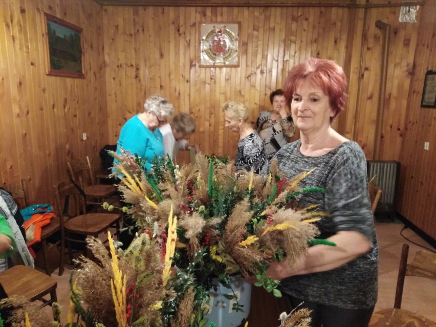 Świąteczne ozdoby Koła Gospodyń Wiejskich w Rodakach
