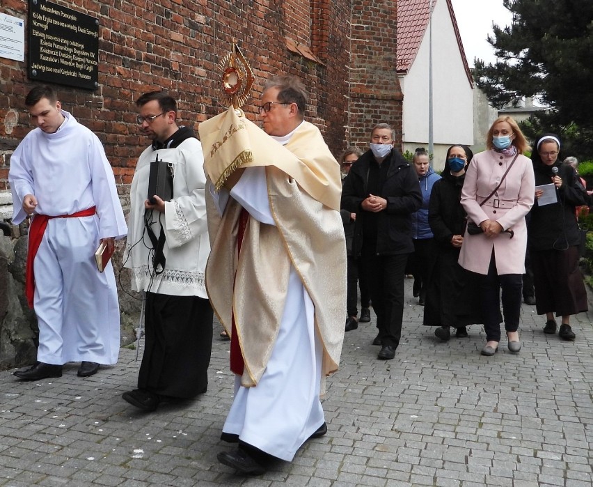 Boże Ciało 2020. Skromne uroczystości w Darłowie [ZDJĘCIA]