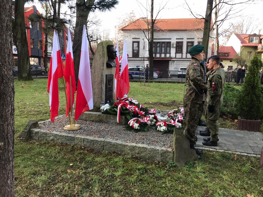 Obchody Narodowego Święta Niepodległości na rynku w Żywcu w...