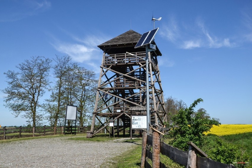 Wieża widokowa Czumów, przy drodze Hrubieszów - Czumów