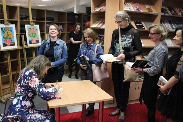 Tydzień Bibliotek Radomsko 2019. Spotkanie z Joanną Bator