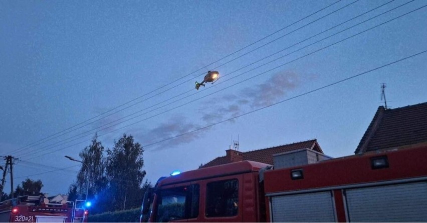 Wypadek w Skawinie. Samochód osobowy potrącił 14-latkę. Wezwano pogotowie lotnicze