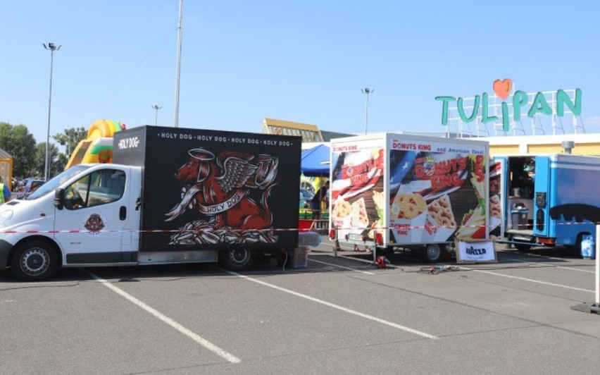 Zlot food trucków na parkingu CH Tulipan, czyli smaczne pożegnanie lata w Łodzi!