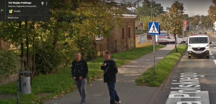 Oto rzyłapani przez Google Street View na ulicach Świecia. Może jesteś na którymś zdjęciu? [zdjęcia]