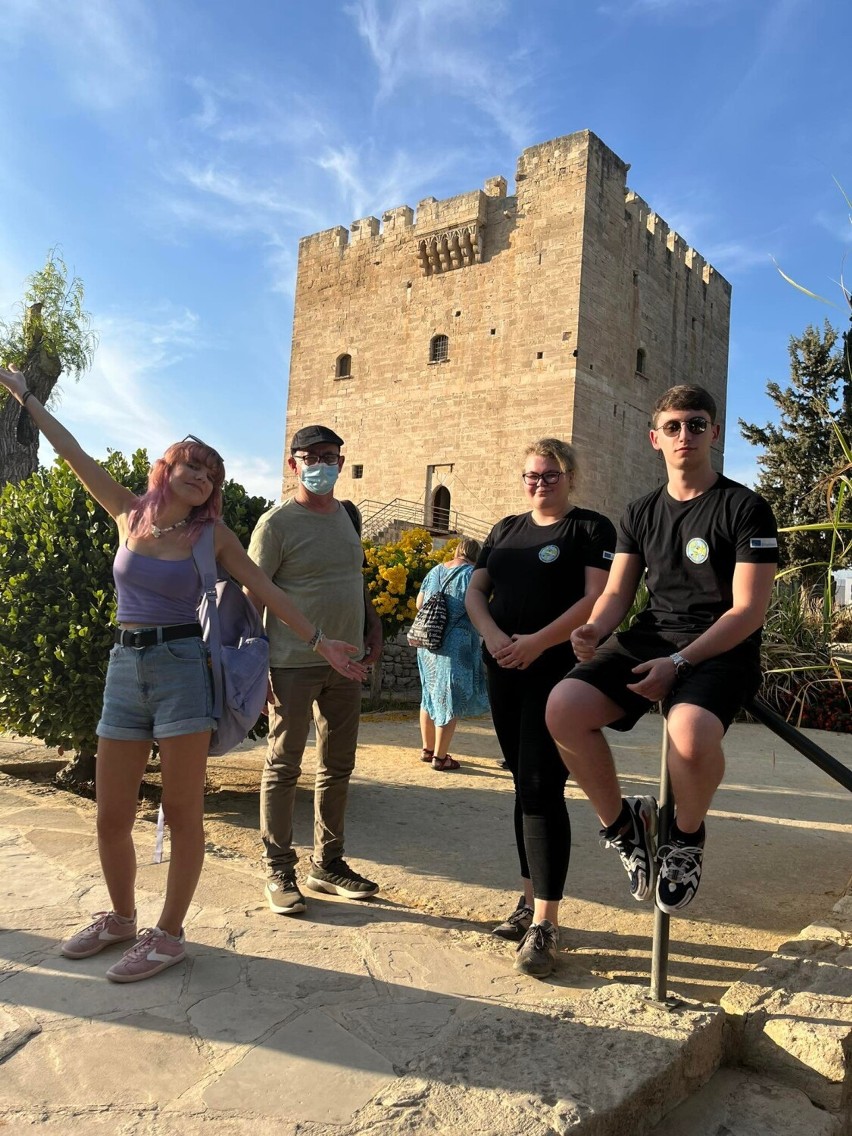 Gniezno. Uczniowie ZSP  nr 3 zwiedzili Cypr. Połączyli turystykę z nauką [FOTO]
