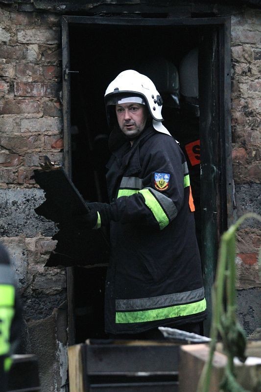 Borowa Oleśnicka: Spłonął dom jednorodzinny (ZDJĘCIA)