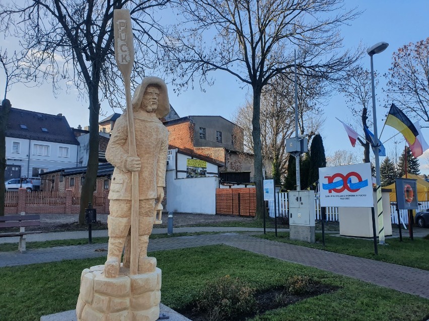 Rzeźba Rybaka w wykonaniu Roberta Wyskiela