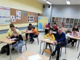 Szkolne Dyktando Rodzinne w szkole podstawowej w Chełmnie