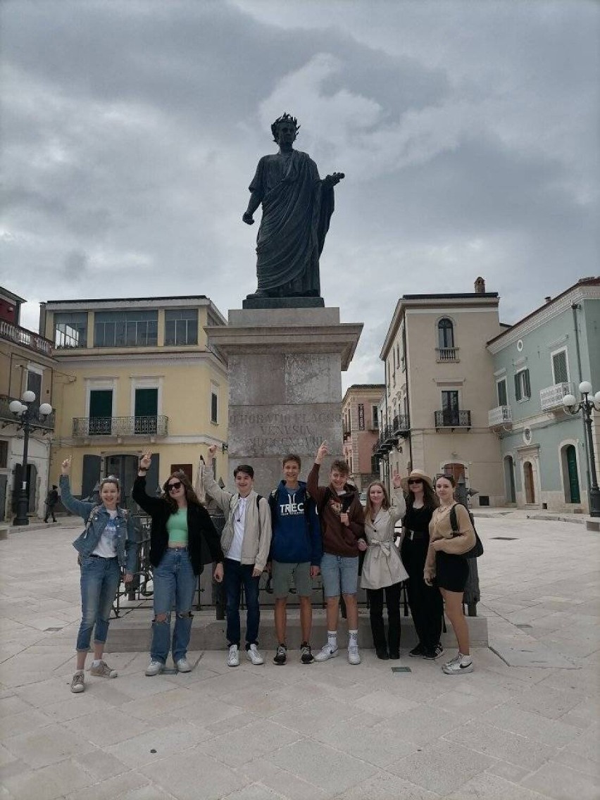 Uczniowie III LO sporo nauczyli się we Włoszech. ZDJĘCIA