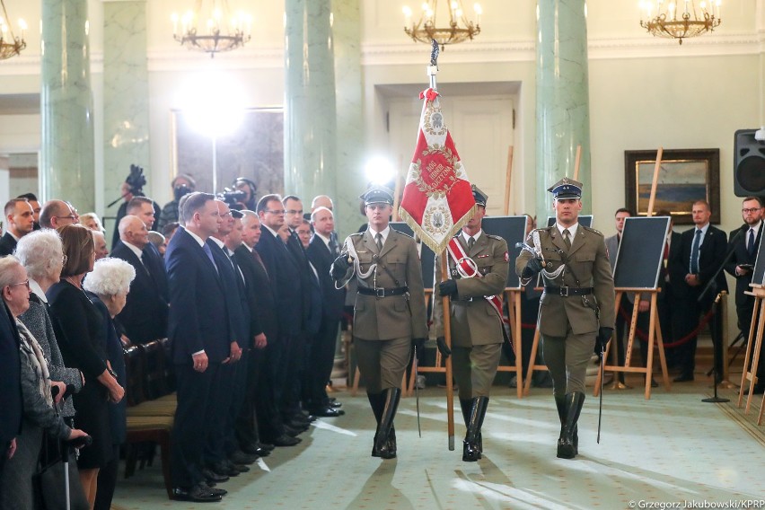 Rodzina Ludwika Augustyniaka wzięła udział w uroczystości, która odbyła się w Pałacu Prezydenckim