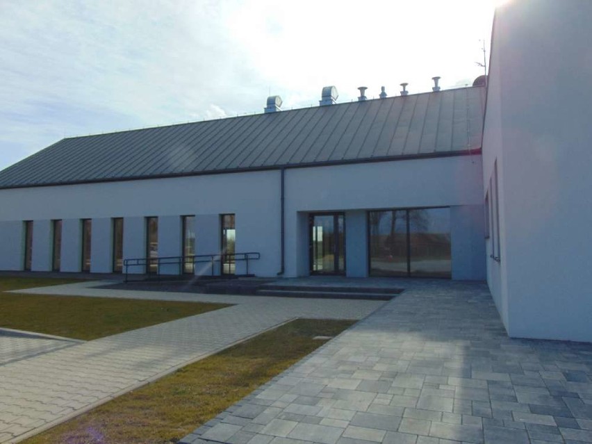 Inwestycje w gminie Margonin - nowa biblioteka w Lipinach (ZDJĘCIA)