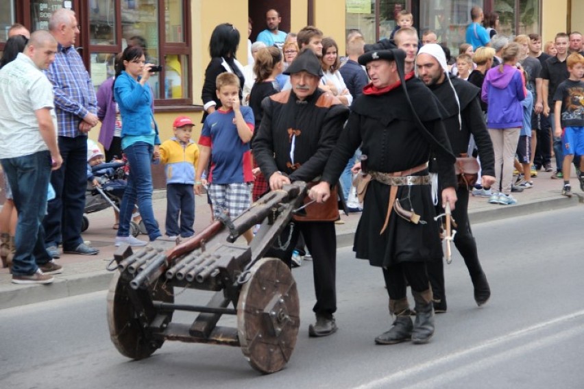 Jarmark Cysterski w Pelplinie: szarzy mnisi zaprosili na biesiadę! ZOBACZ ZDJĘCIA