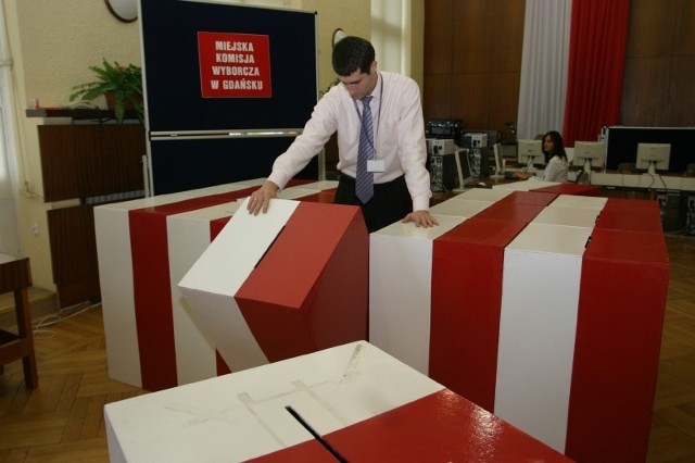 Partyjni obserwatorzy PiS mają czuwać nad głosowaniem w wyborach parlamentarnych
