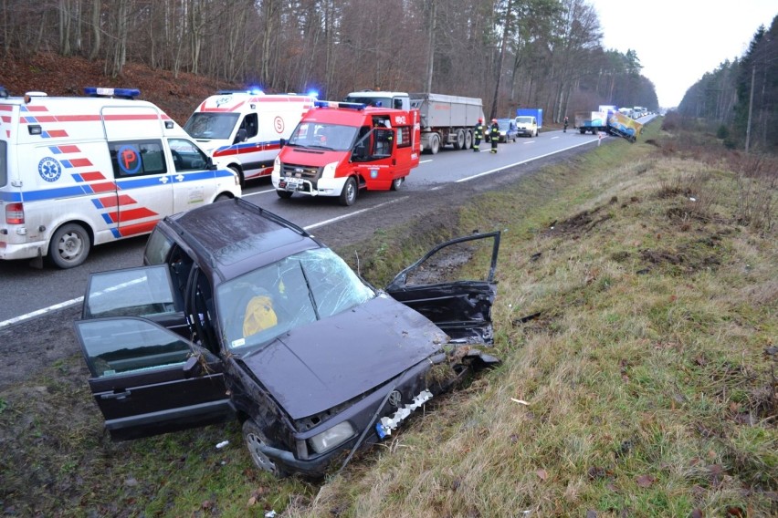 Hopowo - wypadek na DK 20, 9.01.2014. Więcej zdjęć na...