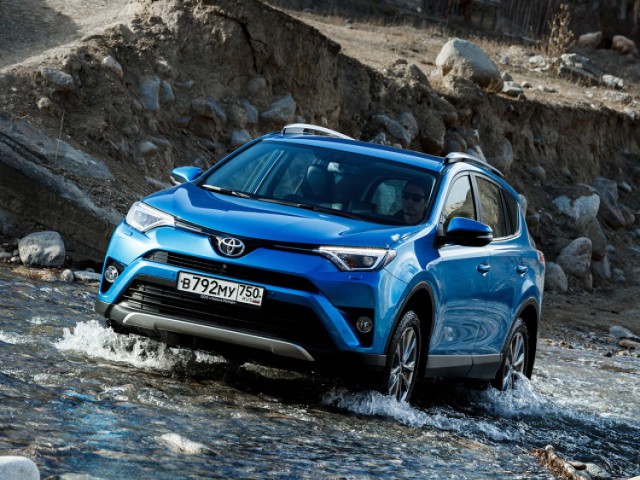 Toyota RAV4 2016