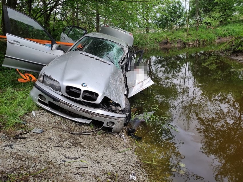 Gmina Wągrowiec. Wypadek. Samochód wypadł z drogi! 