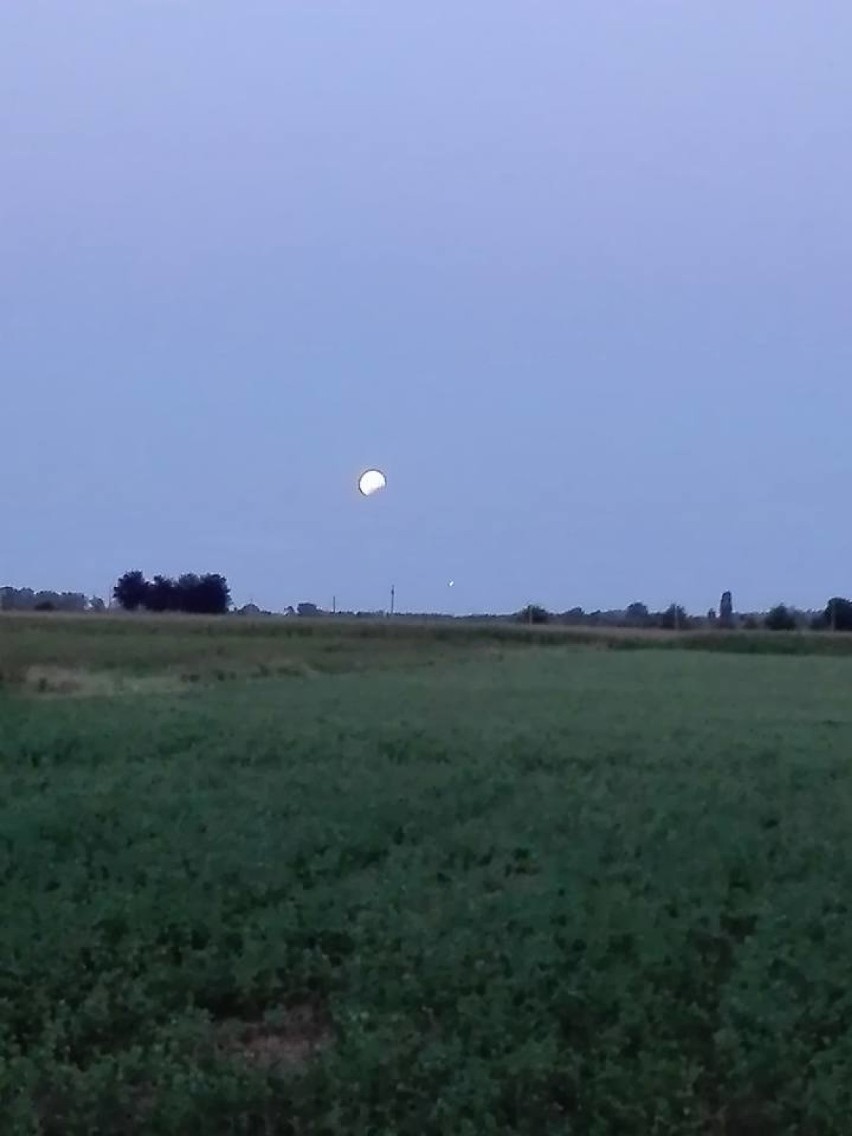 Zaćmienie Księżyca w Ciechocinku [zdjęcia czytelniczki]