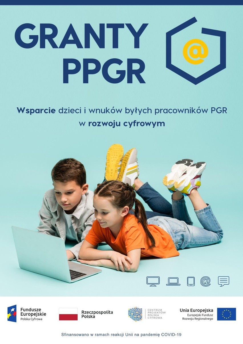 Wsparcie dla dzieci i wnuków byłych pracowników PGR w Jaśle. Otrzymały laptopy i komputery